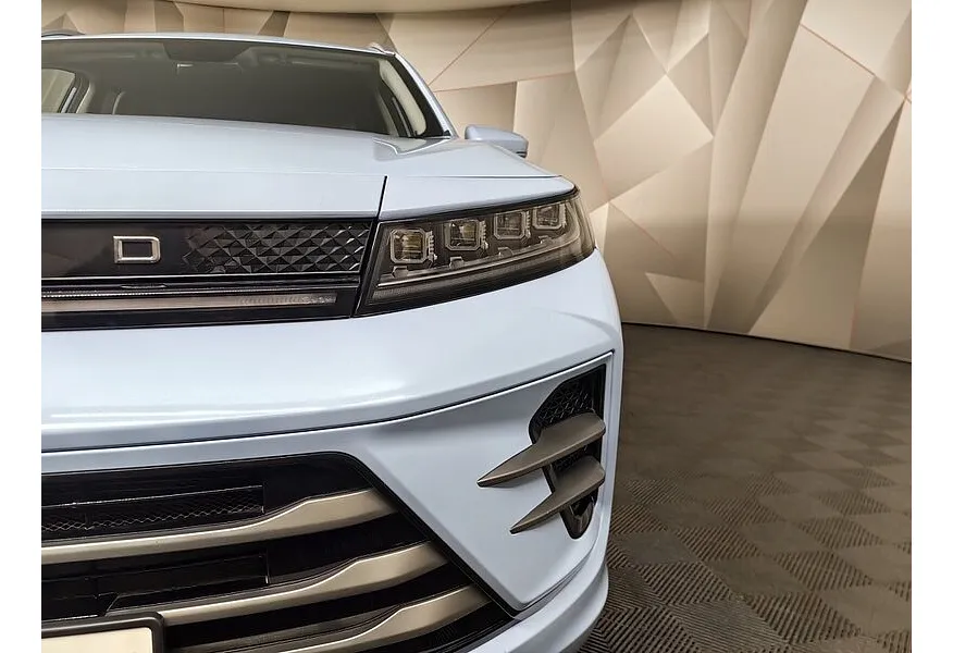 EXEED LX 1.5 CVT9 FWD (147 л.с) Luxury Синий в АВИЛОН. Слайд №10