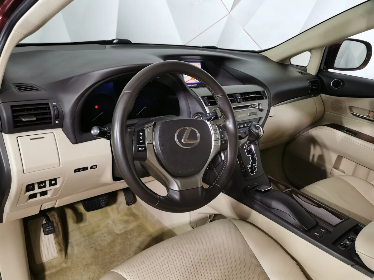 Lexus RX 350 AT AWD (300 л.с.) Premium Красный в АВИЛОН. Слайд №18