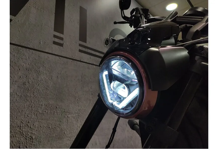 VOGE CU625 578 см³ (61 л.с.) (61) Красный в АВИЛОН. Слайд №10