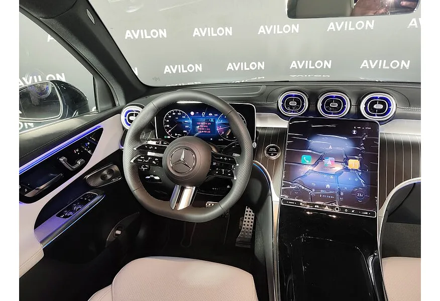 Mercedes-Benz GLC 300 4MATIC 9G-TRONIC (258 л.с.) Белый в АВИЛОН. Слайд №9