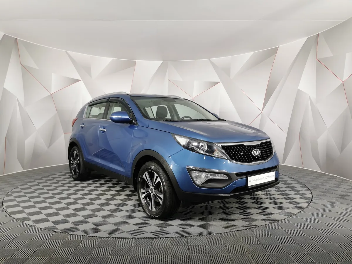 Kia Sportage 2.0 AT 4WD (150 л.с.) Luxe Синий в АВИЛОН. Слайд №3