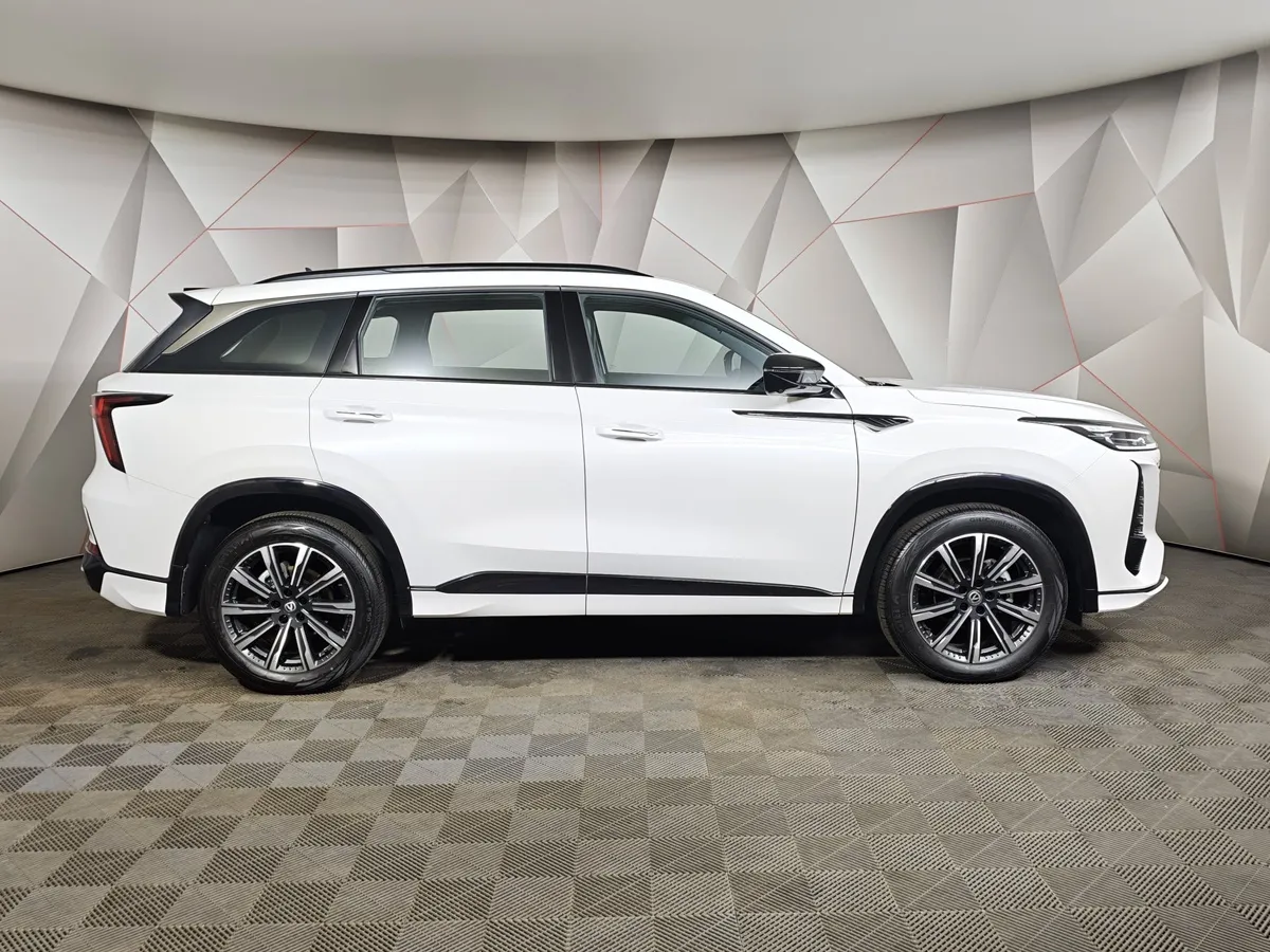 Changan CS75PLUS 2.0 AT (223 л.с.) Comfort Белый в АВИЛОН. Слайд №6