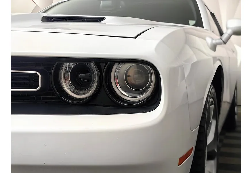 Dodge Challenger 3.6 V6 AT (309 л.с.) Белый в АВИЛОН. Слайд №10