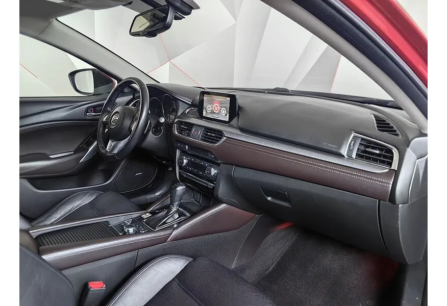 Mazda 6 2.5 SKYACTIV-G AT (192 л.с.) Красный в АВИЛОН. Слайд №13 Mazda 6 2.5 SKYACTIV-G AT (192 л.с.) Красный в АВИЛОН. Слайд №13