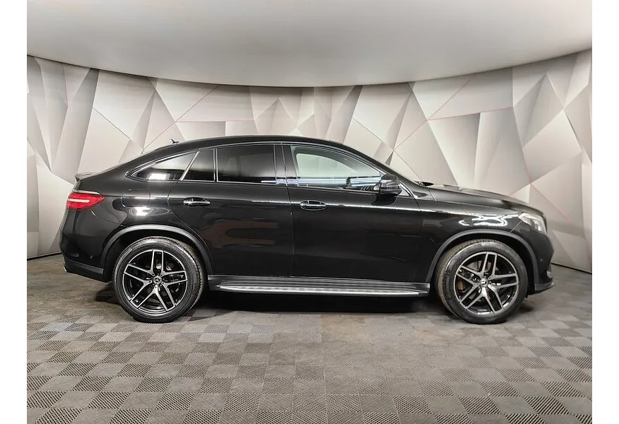 Mercedes-Benz GLE Купе 400 4MATIC 9G-TRONIC (333 л.с.) Особая серия Черный в АВИЛОН. Слайд №6
