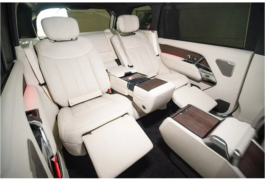 Land Rover Range Rover 3.0 D350 LWB AT AWD (350 л.с.) Autobiography Черный в АВИЛОН. Слайд №10