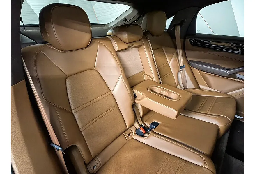 Porsche Cayenne Coupe 3.0 Tiptronic AWD (340 л.с.) Серый в АВИЛОН. Слайд №16