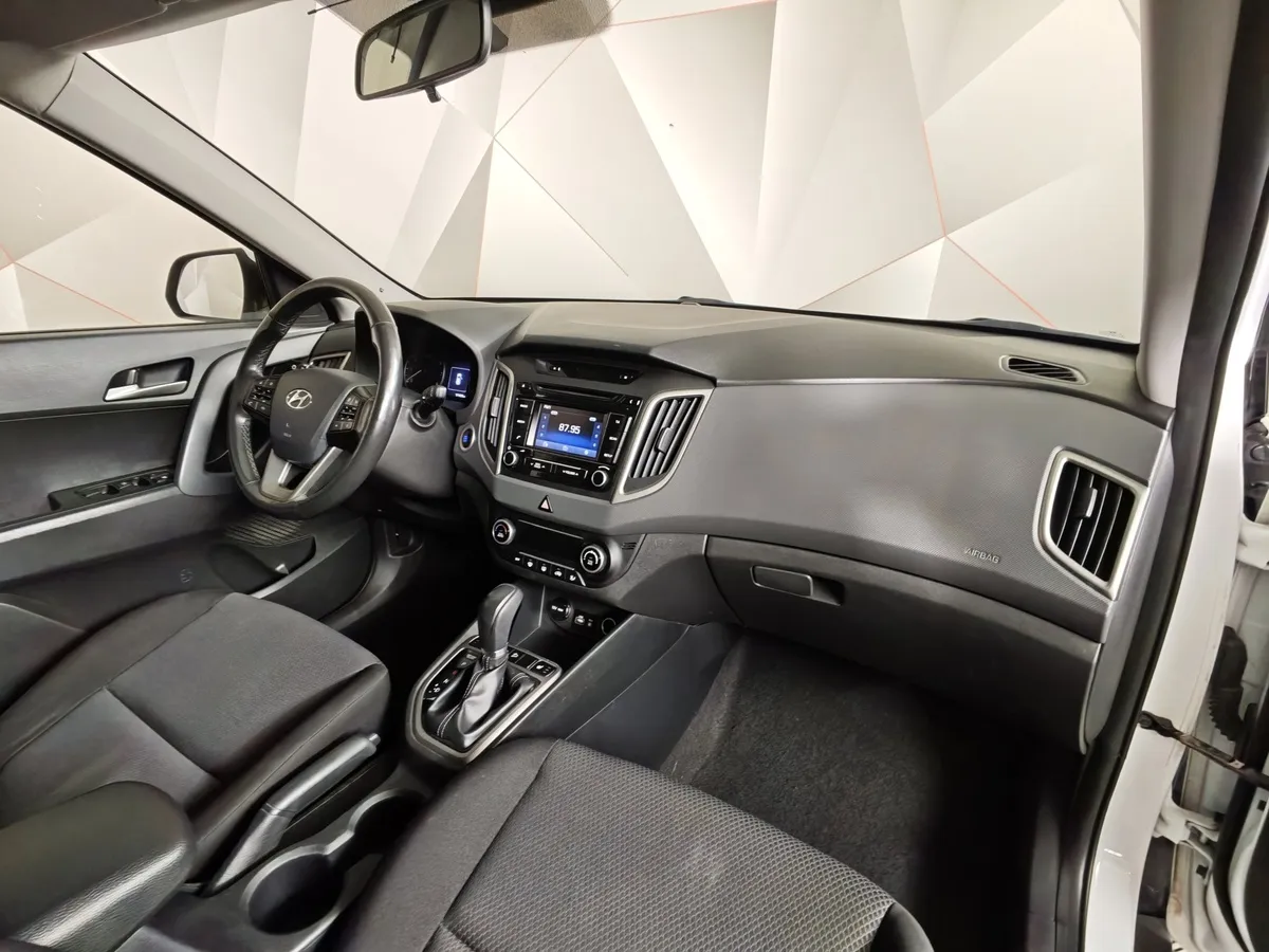Hyundai Creta 2.0 AT (149 л.с.) Travel + Advanced Белый в АВИЛОН. Слайд №13