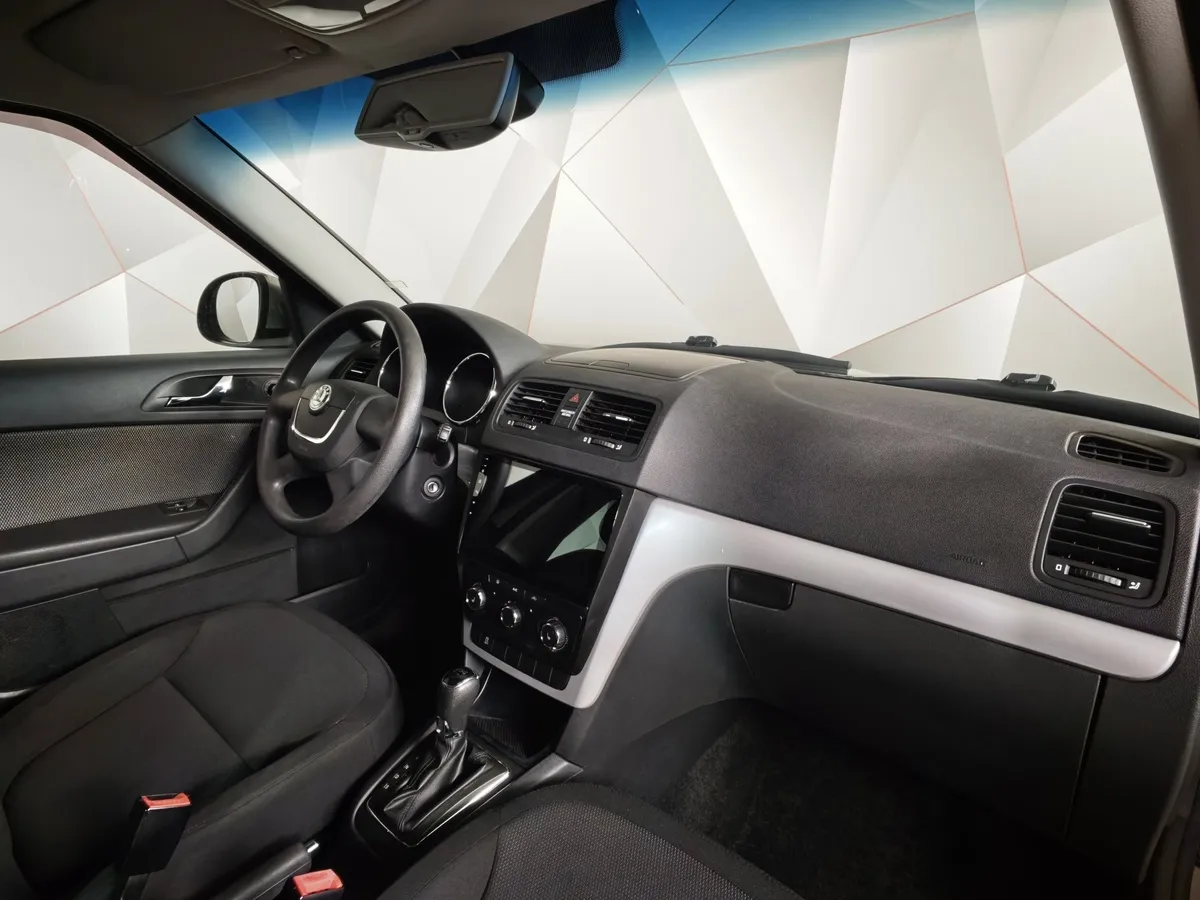 Skoda Yeti 1.2 TSI DSG (105 л.с.) Active Бежевый в АВИЛОН. Слайд №11