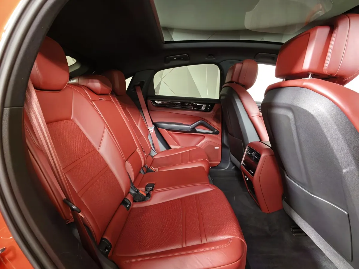 Porsche Cayenne Coupe 3.0 Tiptronic AWD (340 л.с.) Оранжевый в АВИЛОН. Слайд №15