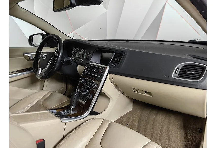 Volvo S60 1.6 T4 Turbo Powershift (180 л.с.) Черный в АВИЛОН. Слайд №13