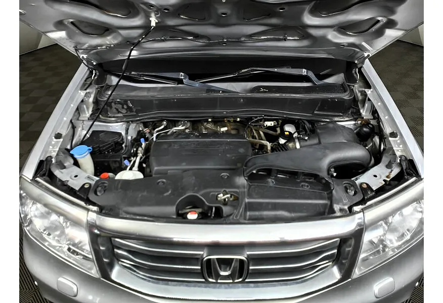 Honda Pilot 3.5 AT 4WD (249 л.с.) Серебристый в АВИЛОН. Слайд №11