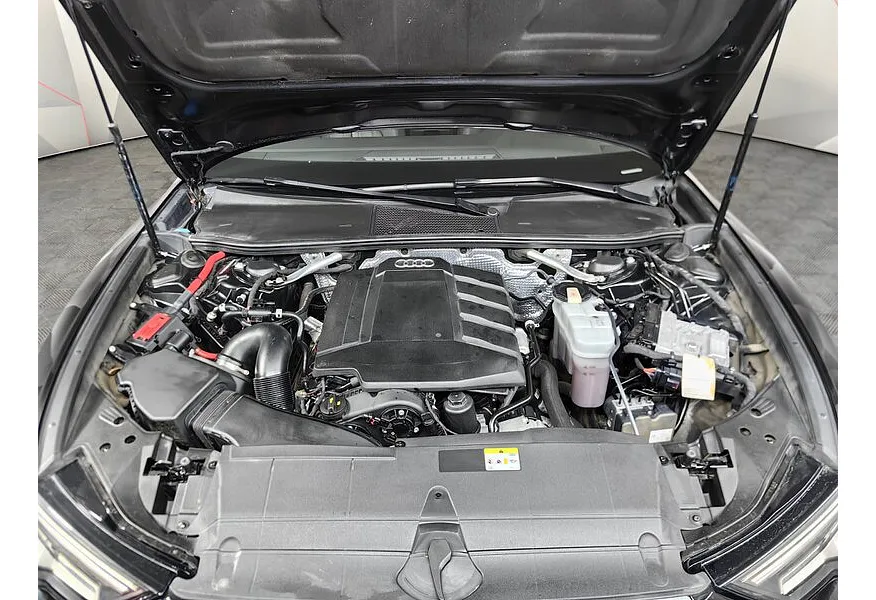 Audi A6 45 TFSI quattro S tronic (245 л.с.) Черный в АВИЛОН. Слайд №11