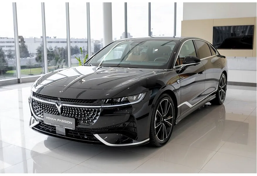 АВИЛОН - Voyah Passion 1.5 AT AWD (530 л.с.) Executive Черный - slide 9555871