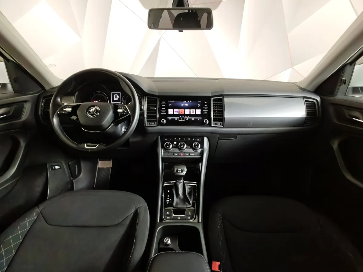 Skoda Kodiaq 1.4 TSI DSG 4X4 (150 л.с.) Белый в АВИЛОН. Слайд №14