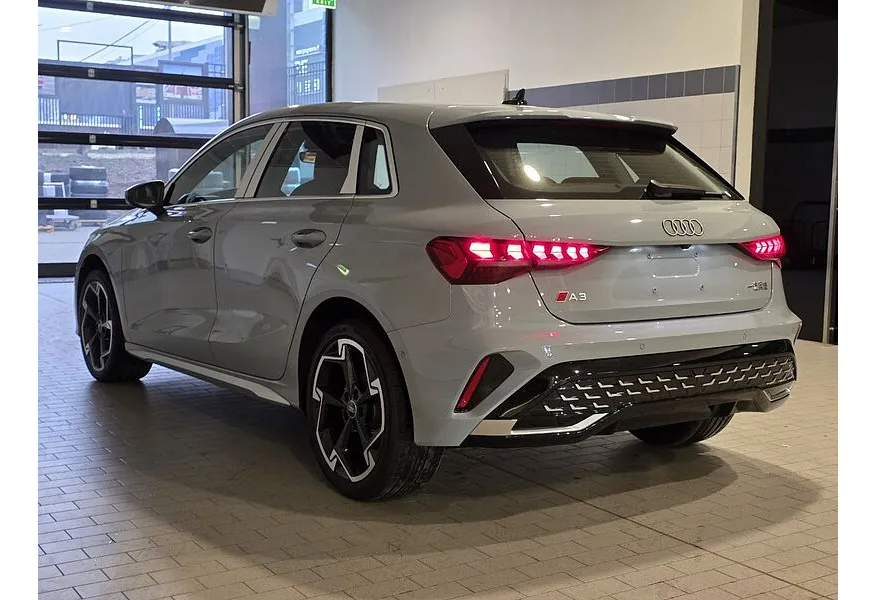 Audi A3 1.5 TFSI AMT (160 л.с.) в АВИЛОН. Слайд №5