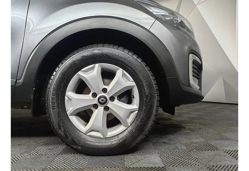 LIVE. Слайд №16