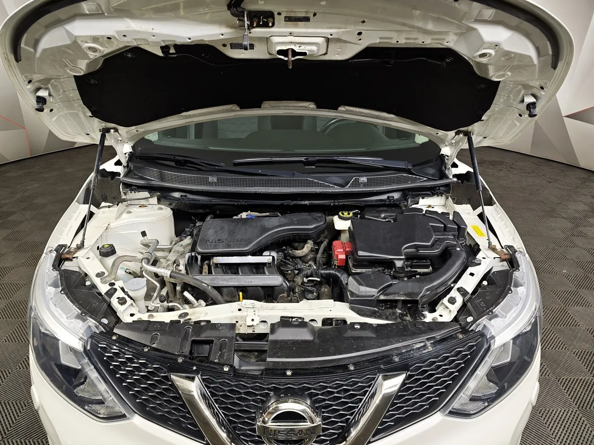 Nissan Qashqai 2.0 MT AWD (141 л.с.) 360 (D---G) Белый в АВИЛОН. Слайд №11