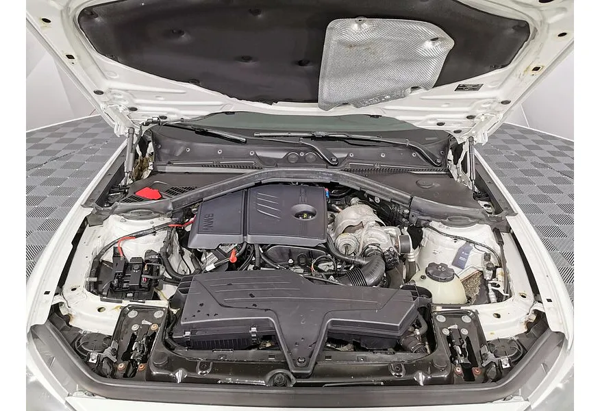 BMW 1 серия 116i AT (136 л.с.) Белый в АВИЛОН. Слайд №10