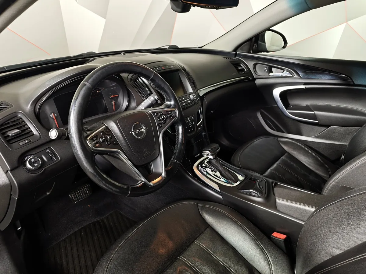 Opel Insignia 1.6 SIDI Turbo Ecotec AT (170 л.с.) Коричневый в АВИЛОН. Слайд №19
