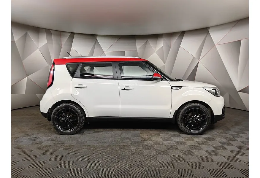 Kia Soul 1.6 AT (124 л.с.) Comfort Белый в АВИЛОН. Слайд №6