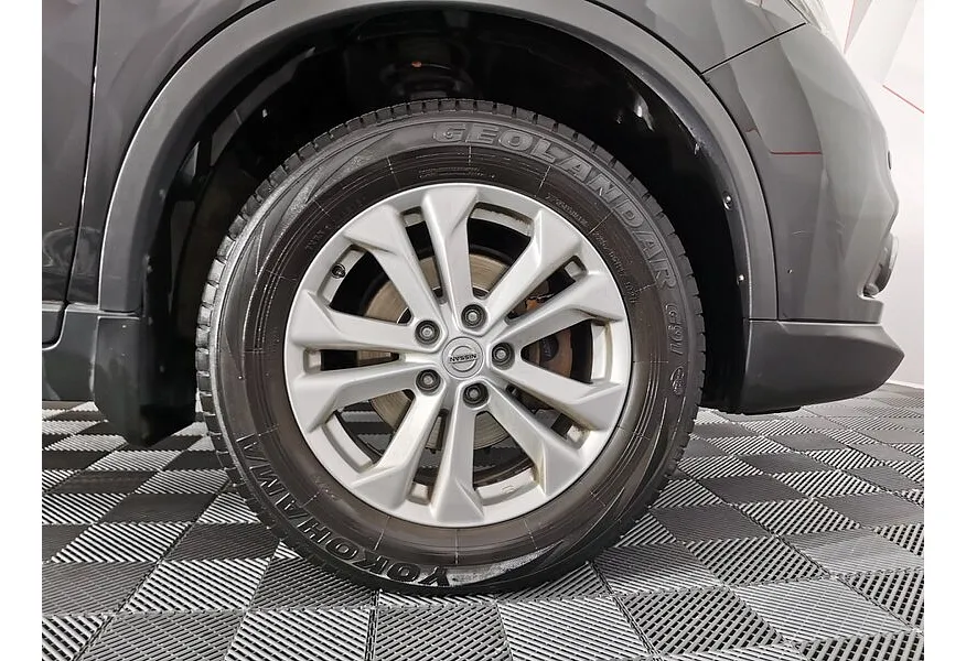 Nissan X-Trail 2.0 CVT (144 л.с.) SE (-----) Черный в АВИЛОН. Слайд №18