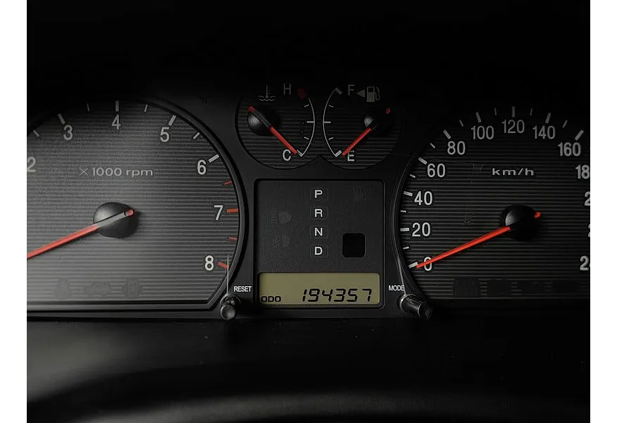 Hyundai Sonata 2.0 AT (150 л.с.) Classic Серебристый в АВИЛОН. Слайд №16