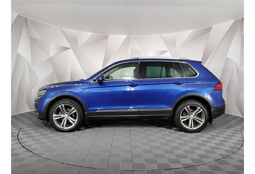 LIVE. Слайд №3