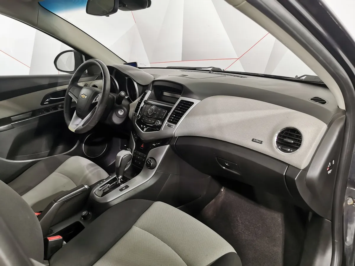 Chevrolet Cruze 1.8 AT (141 л.с.) в АВИЛОН. Слайд №11
