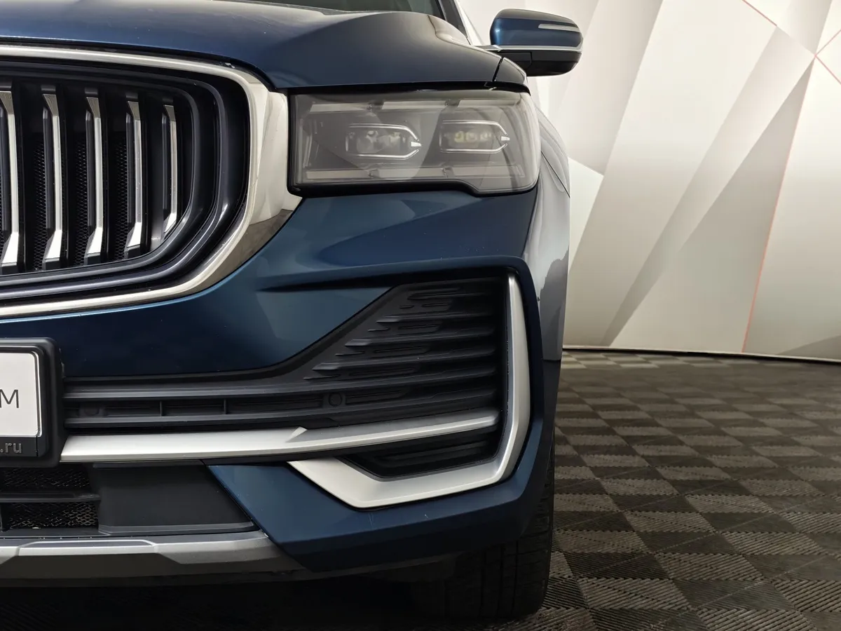 Geely Monjaro 2.0T 8AT 4WD (238 л.с.) Luxury Синий в АВИЛОН. Слайд №10