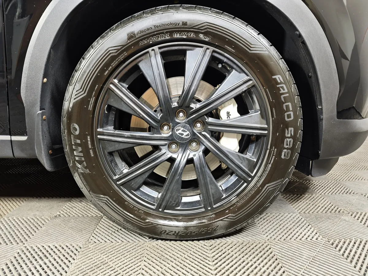 Hyundai Palisade 3.8 АТ 4WD (249 л.с.) 7 мест Calligraphy Черный в АВИЛОН. Слайд №9