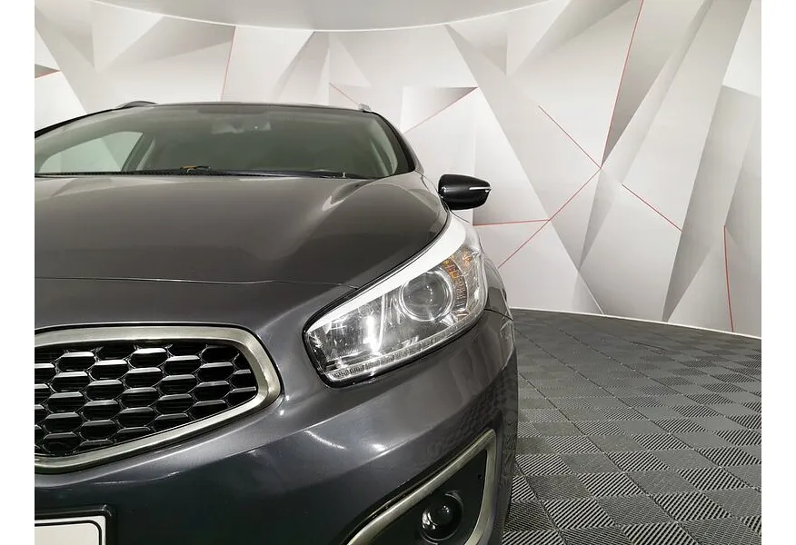 Kia Ceed 1.6 DCT (135 л.с.) Prestige Серый в АВИЛОН. Слайд №10