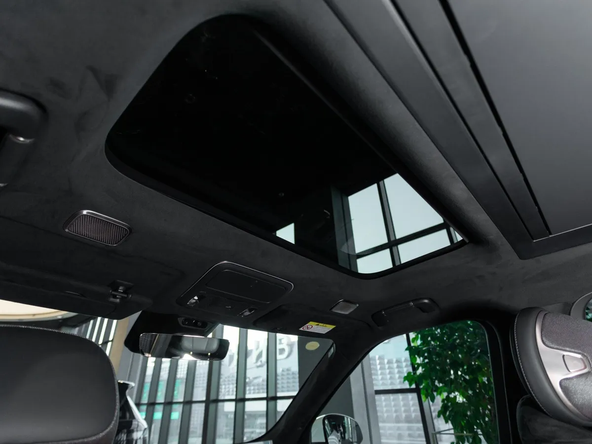 Lynk & Co 900 2.0 AT 4WD (884 л.с.) Ultra Черный в АВИЛОН. Слайд №11