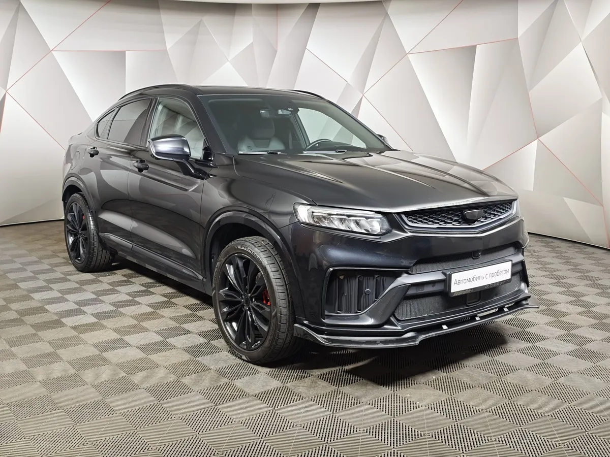 Geely Tugella 2.0 AT AWD (238 л.с.) Flagship Sport Черный в АВИЛОН. Слайд №3