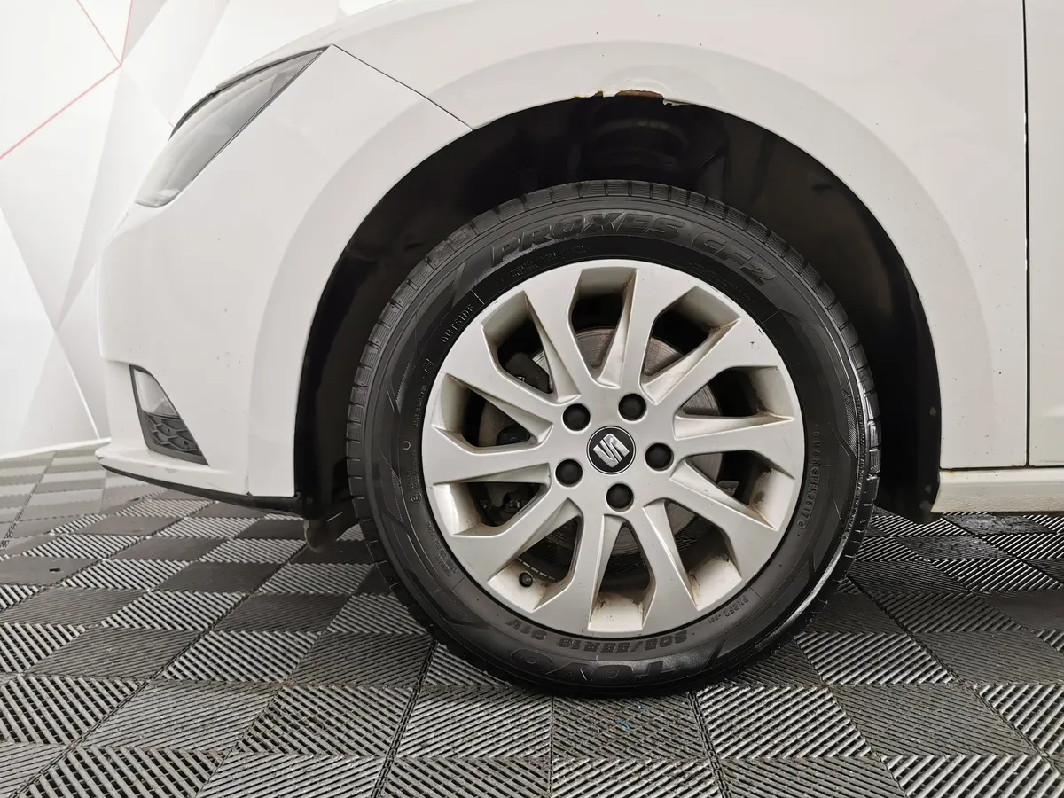 SEAT Leon 1.2 TSI DSG (105 л.с.) Белый в АВИЛОН. Слайд №9
