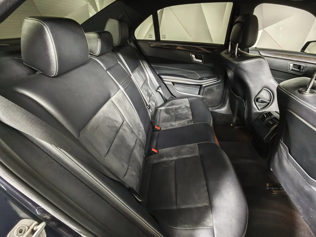 Mercedes-Benz E-Класс E 200 T BlueEfficiency 7G-Tronic Plus (184 л.с.) Синий в АВИЛОН. Слайд №15