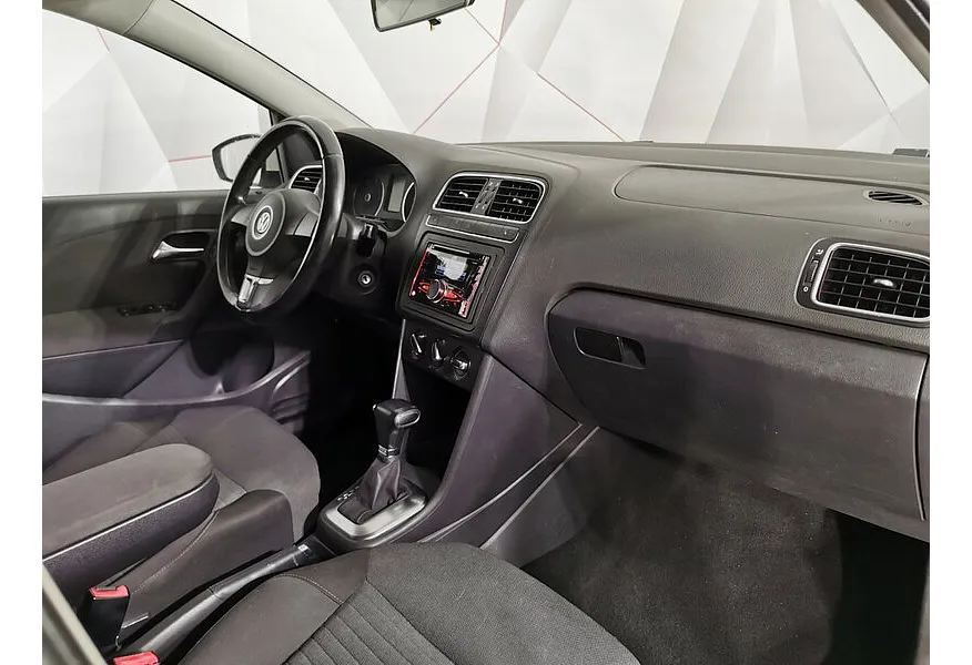 Volkswagen Polo 1.4 DSG (85 л.с.) Comfortline Белый в АВИЛОН. Слайд №13