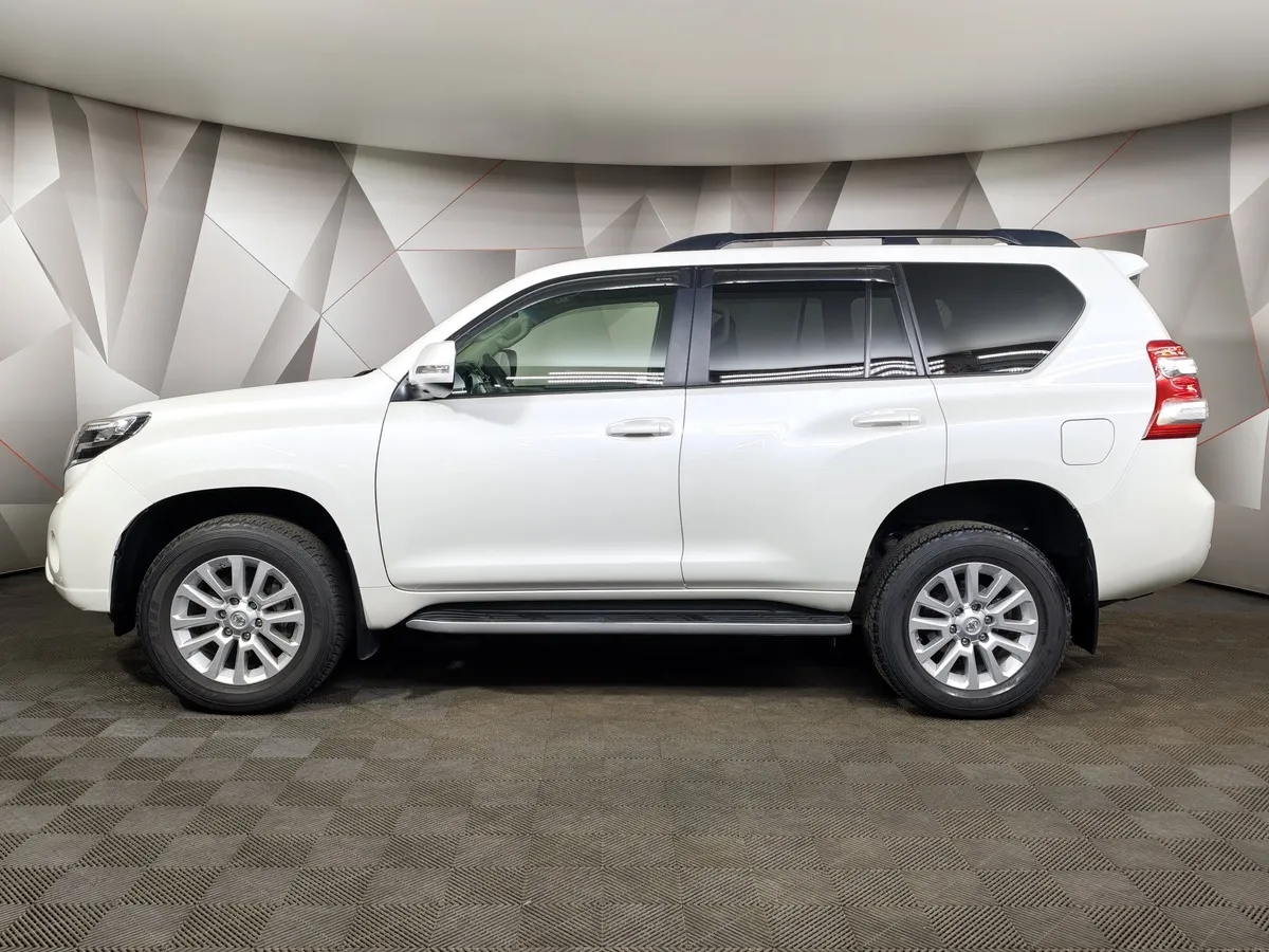 Toyota Land Cruiser Prado 4.0 AT 4WD (282 л.с.) Белый в АВИЛОН. Слайд №5