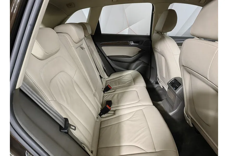 АВИЛОН - Audi Q5 2.0 TFSI Tiptronic quattro (225 л.с.) Коричневый - slide 11