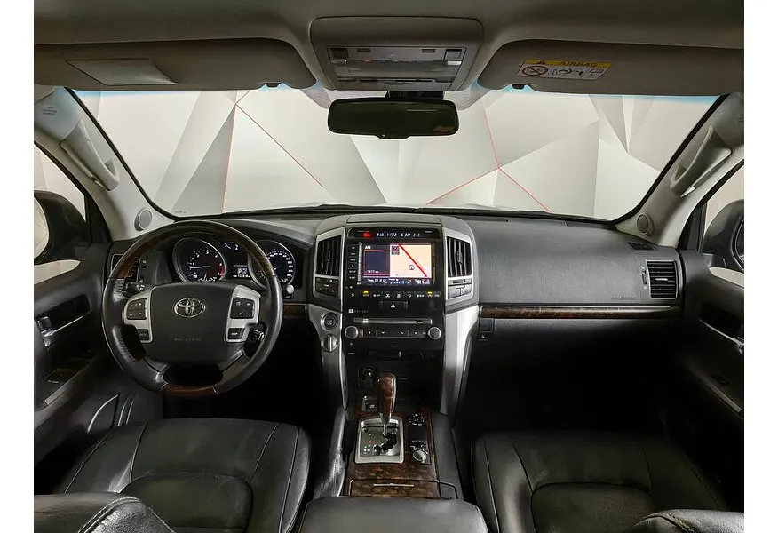 Toyota Land Cruiser 4.5 Twin-Turbo D AT 4WD (5 мест) (235 л.с.) Престиж Черный в АВИЛОН. Слайд №13