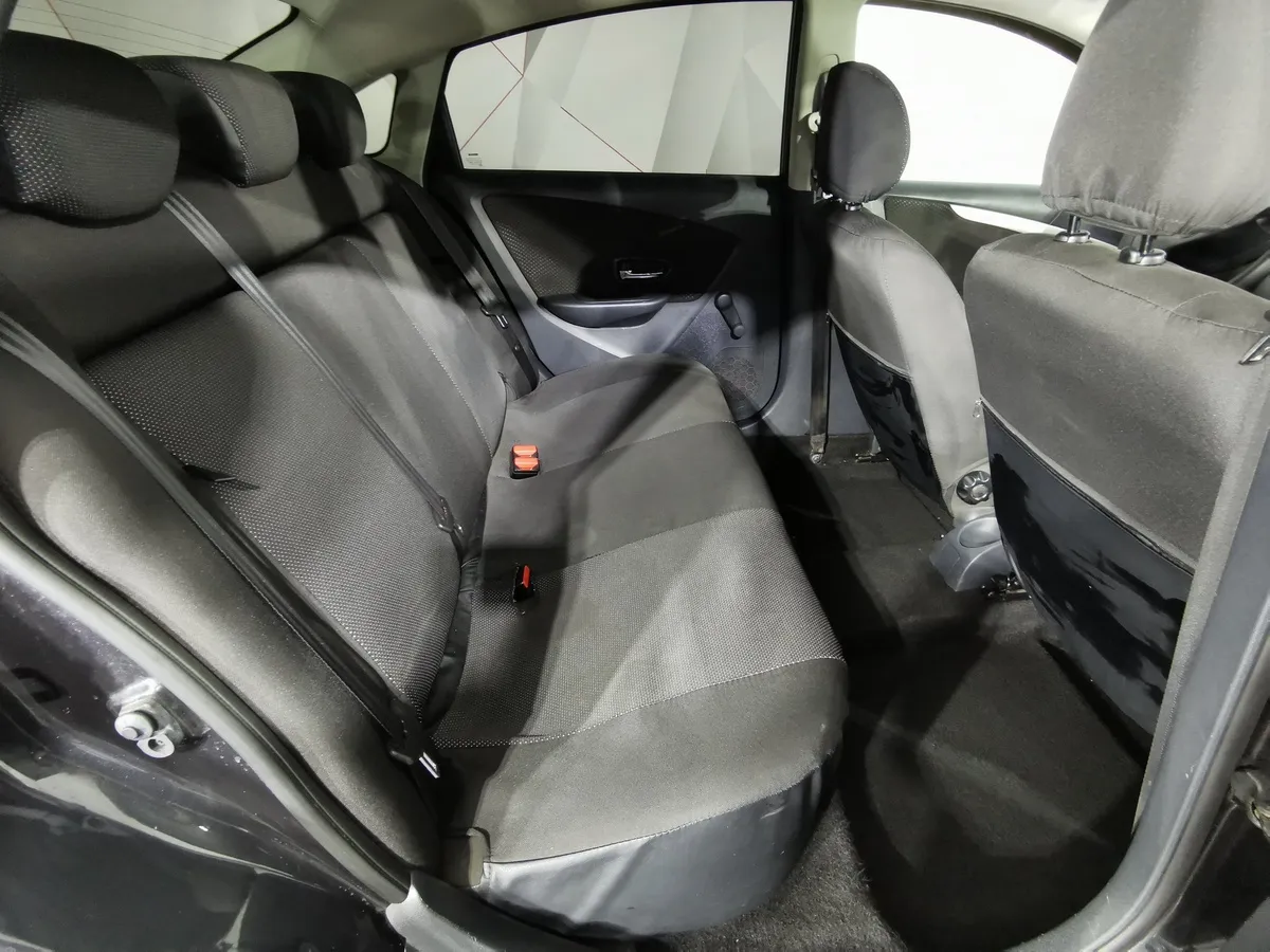 Nissan Almera 1.6 MT (102 л.с.) Черный в АВИЛОН. Слайд №13