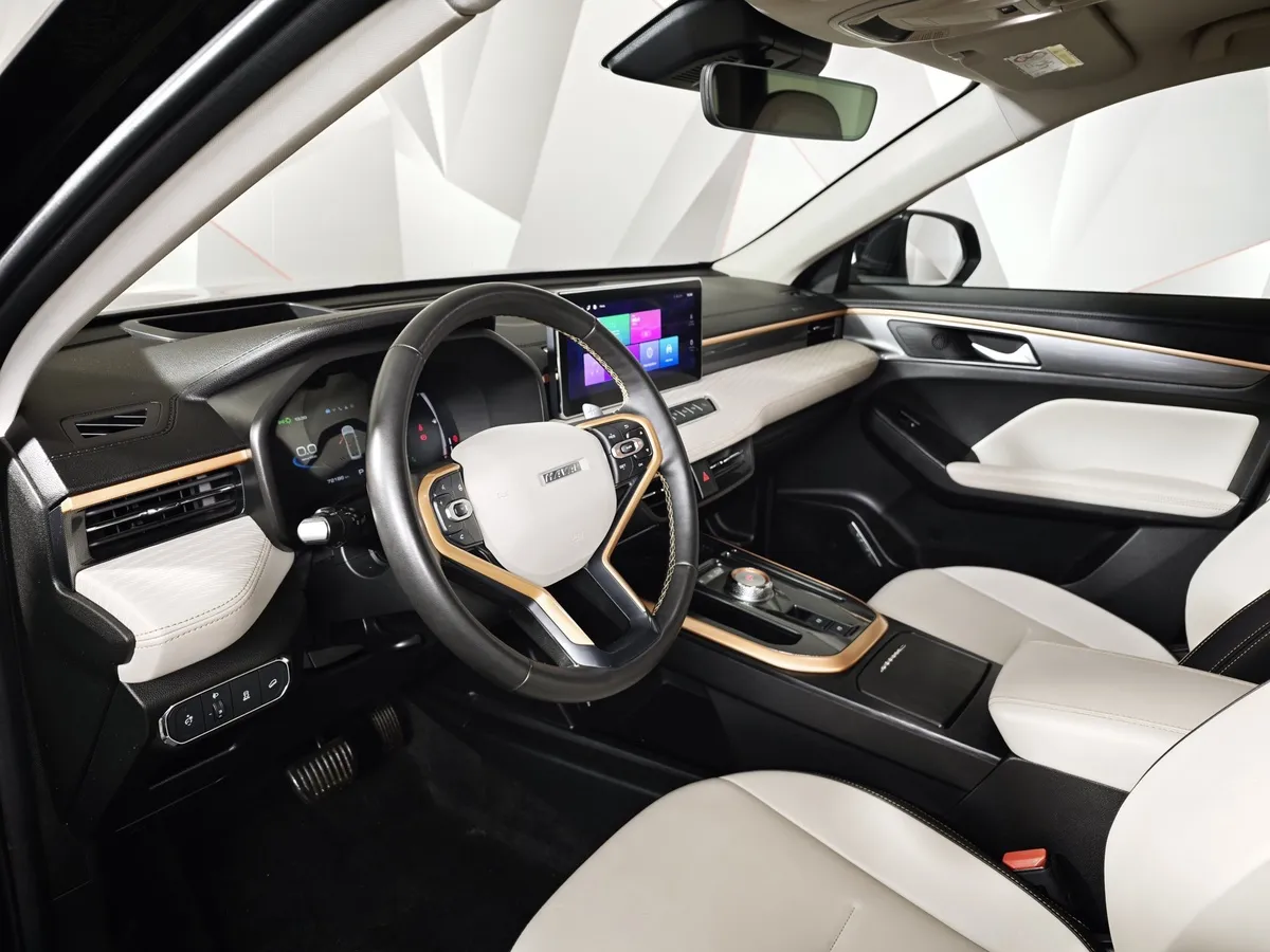 Haval Jolion 1.5 DCT 4WD (150 л.с.) Premium Черный в АВИЛОН. Слайд №19