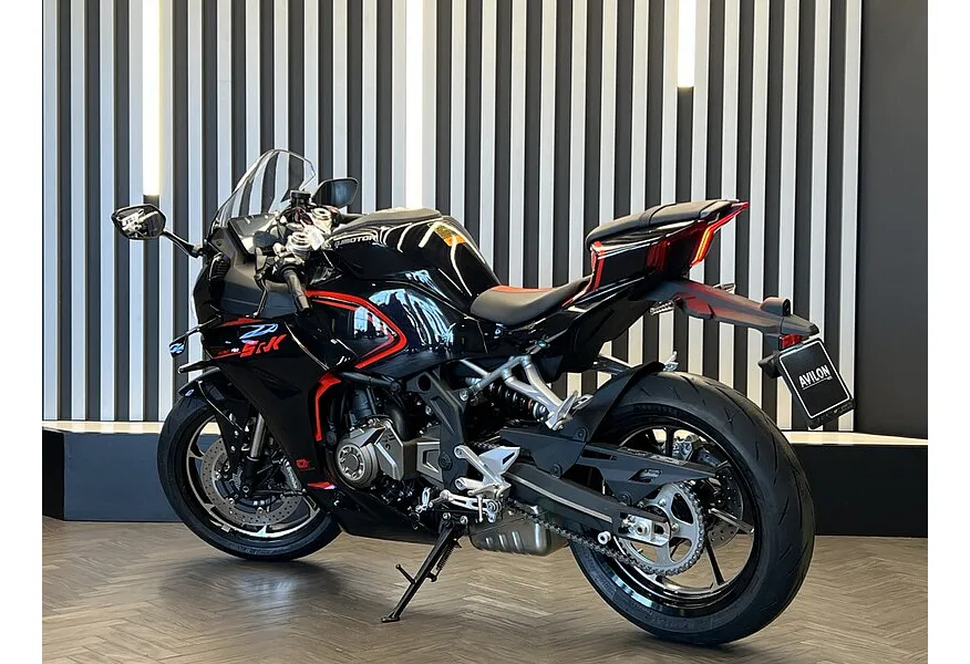 QJMOTOR SRK 421 RR 421 см³ (77 л.с.) (77) 421 в АВИЛОН. Слайд №6