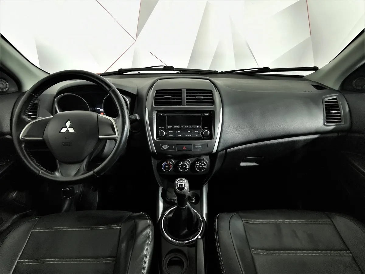Mitsubishi ASX 1.6 MT 2WD (117 л.с.) Белый в АВИЛОН. Слайд №12