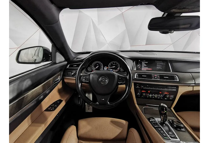АВИЛОН - BMW 7 серия 740i AT (320 л.с.) Черный - slide 6