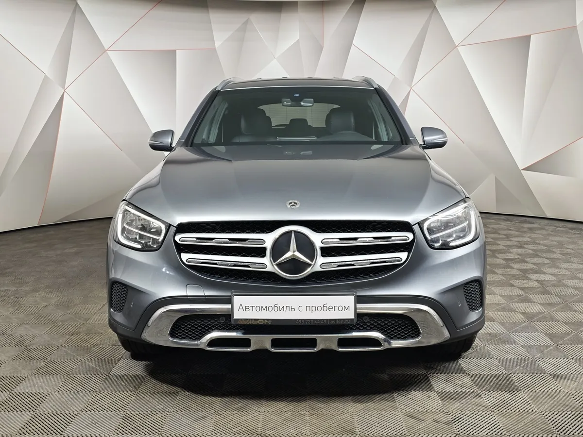 Mercedes-Benz GLC 200 9G-TRONIC 4MATIC (197 л.с.) Premium Серый в АВИЛОН. Слайд №7