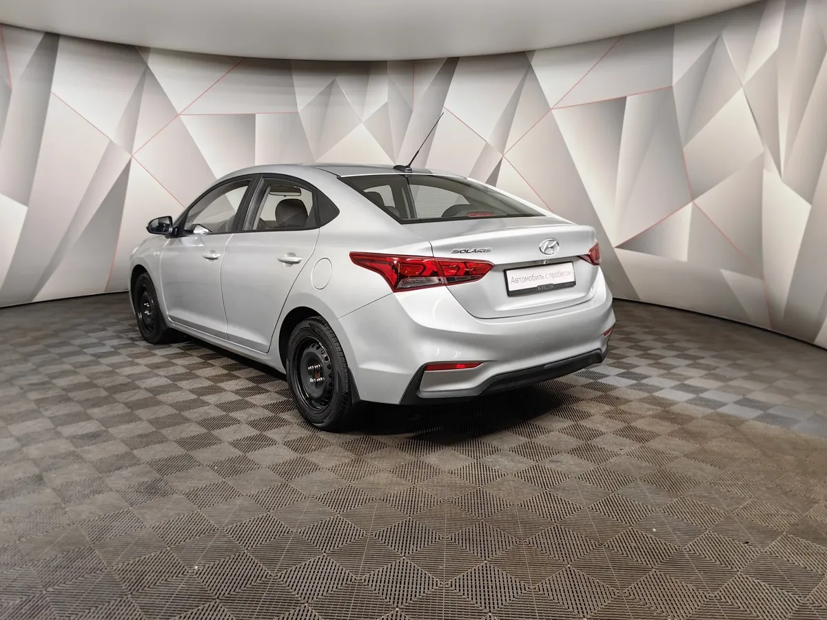 Hyundai Solaris 1.6 AT (123 л.с.) Active Plus Серебристый в АВИЛОН. Слайд №4