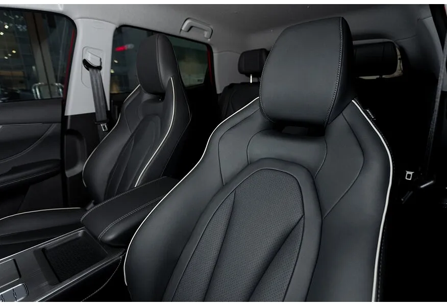 TENET T4 1.5T 6DCT 2WD (147 л.с.) Active Красный в АВИЛОН. Слайд №12
