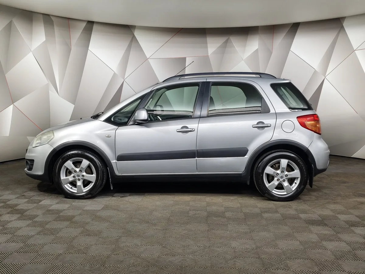 Suzuki SX4 1.6 AT (112 л.с.) GL+ Серебристый в АВИЛОН. Слайд №5