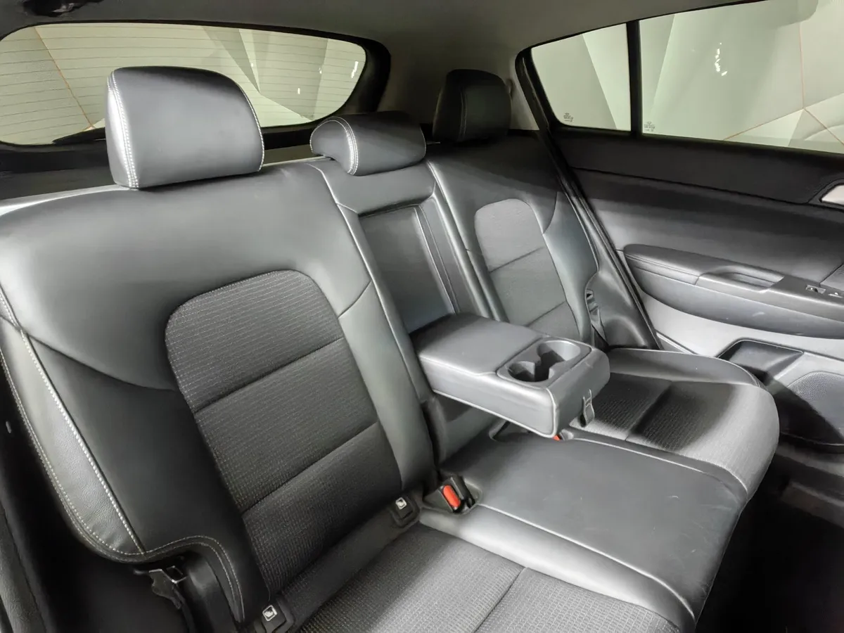 Kia Sportage 2.0 AT AWD (150 л.с.) Flagship Edition Коричневый в АВИЛОН. Слайд №17